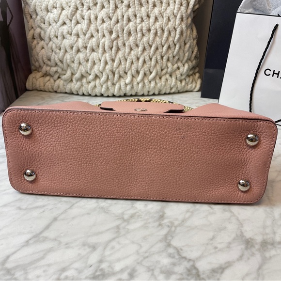 Louis Vuitton Capucines PM - Picture 4 of 15